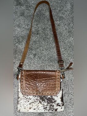Myra Leather Cowhide Crossbody Purse | Western Crossbody | Cowhide Purse